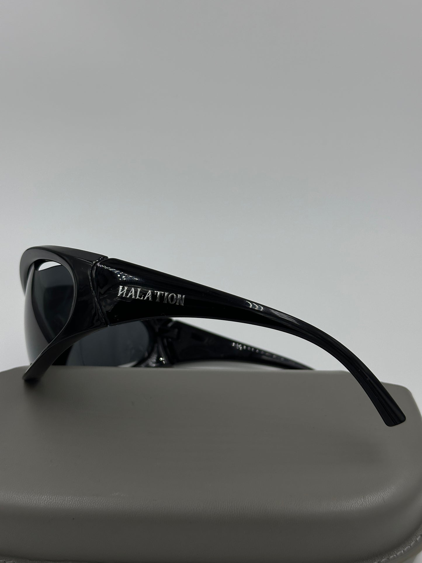 Titan - Sunglass